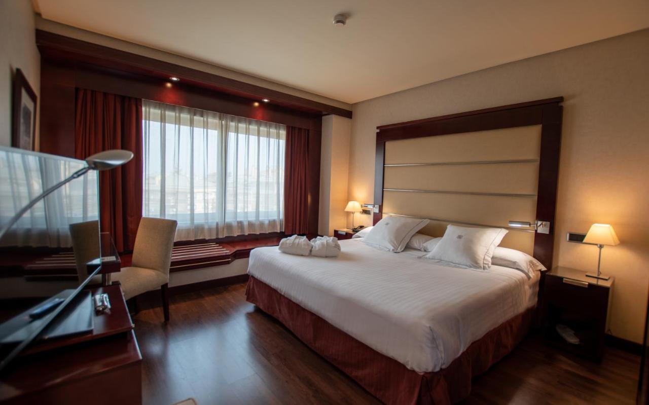 Hotel Andalucia Center Granada Ngoại thất bức ảnh