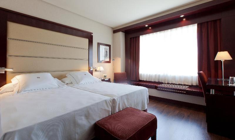 Hotel Andalucia Center Granada Phòng bức ảnh