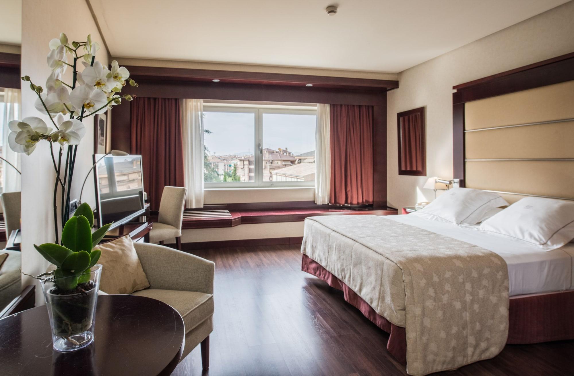 Hotel Andalucia Center Granada Ngoại thất bức ảnh