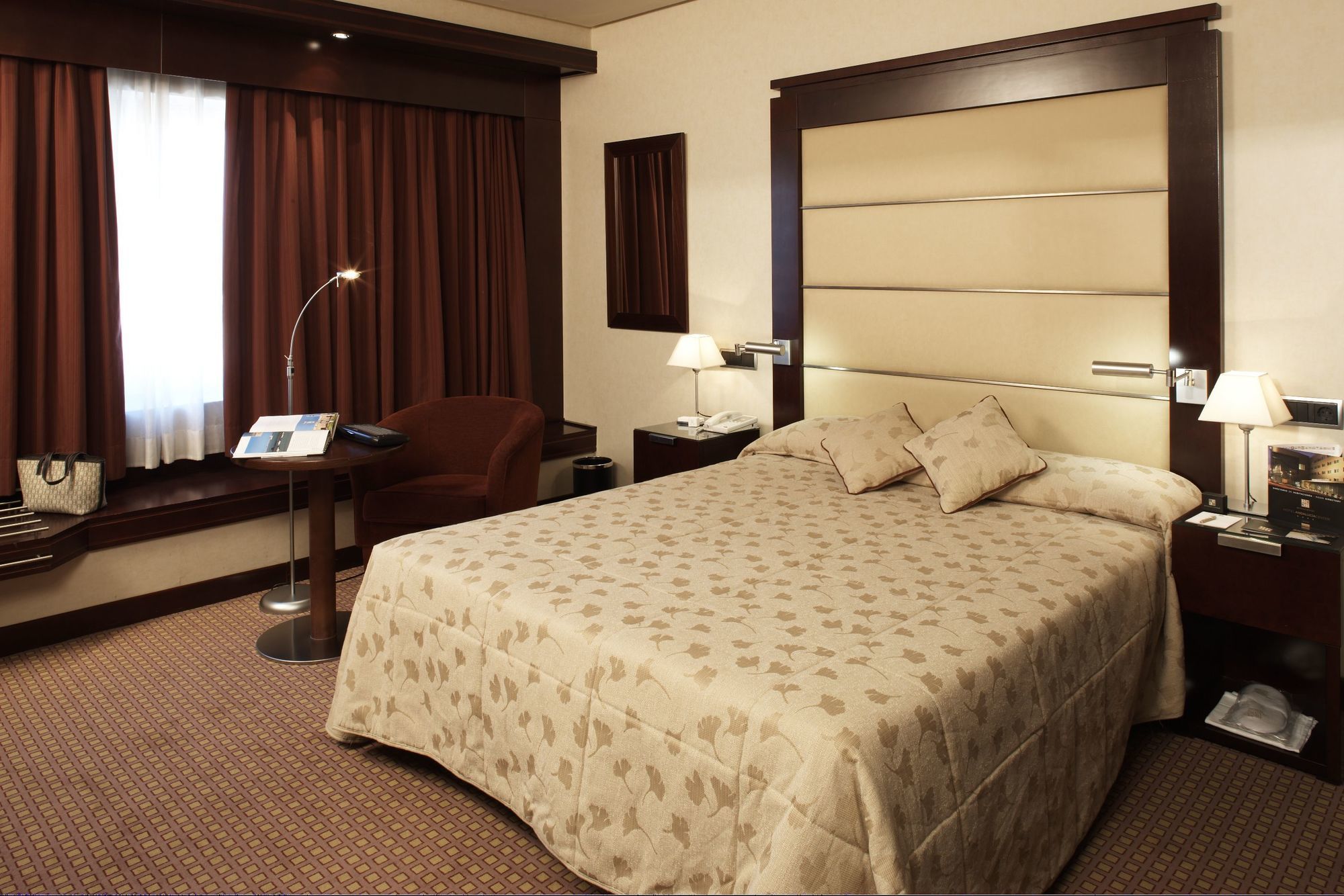 Hotel Andalucia Center Granada Phòng bức ảnh